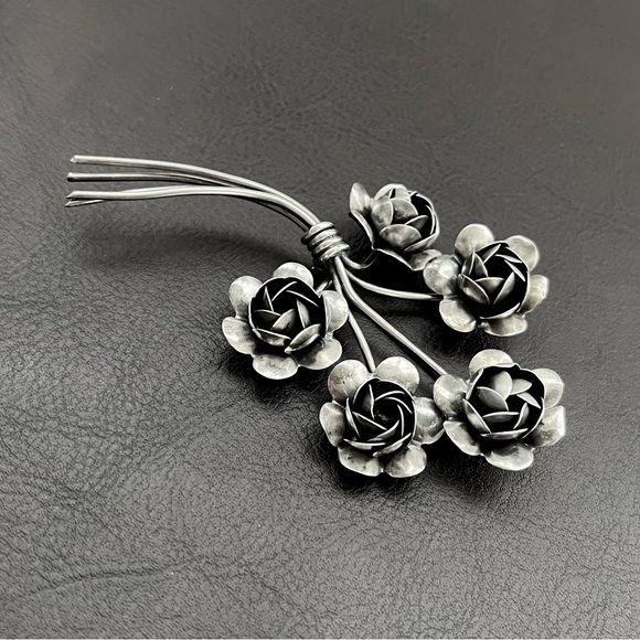 Vintage Coro Sterling Silver brooch pin - Picture 4 of 10